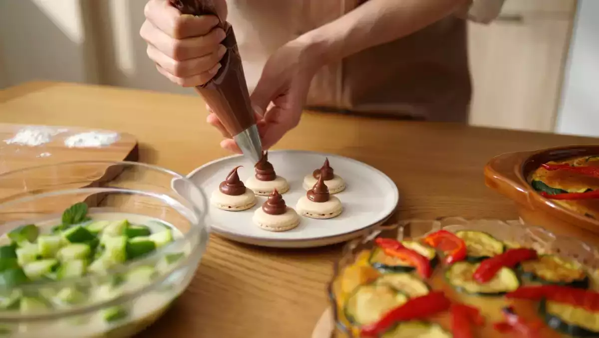 Menu sans gluten, 20 juillet : soupe de concombre, flan aux légumes et macarons chocolat