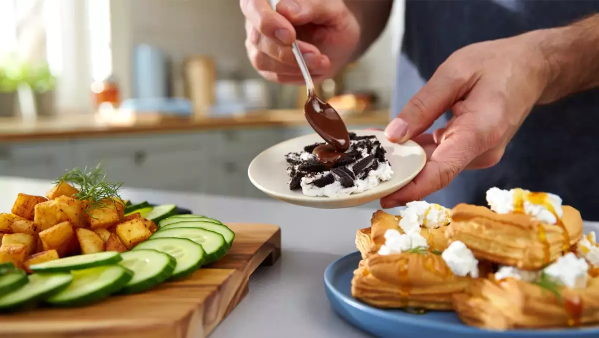 Menu végétarien, 5 juillet : salade croustillante, crinkle cake au chèvre et cookies Oreo
