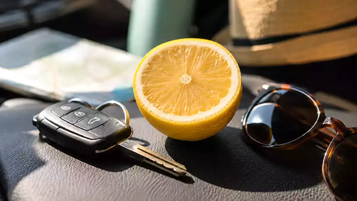 Sentir du citron contre le mal des transports: vraie bonne idée ou remède de grand-mère?