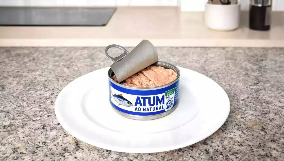 Vous mettez vos boîtes de conserve ouvertes au frigo? Voilà pourquoi il vaut mieux arrêter