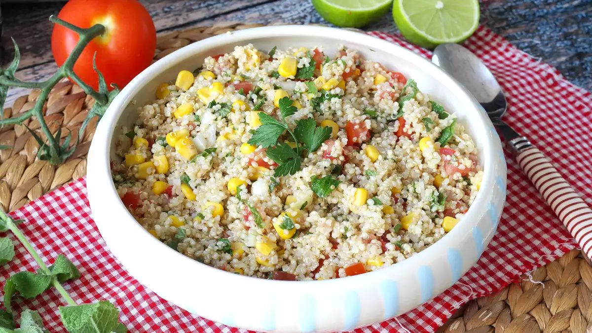 Salade composée au frigo: combien de jours la conserver et quelles astuces pour garder sa fraîcheur?