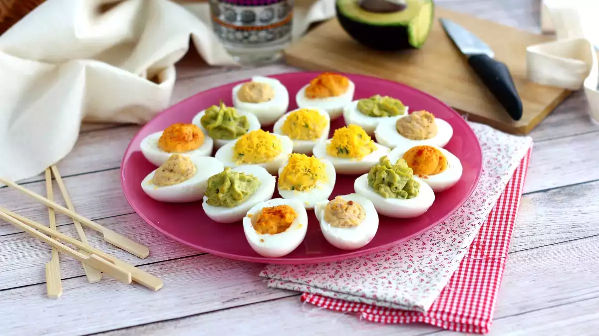 Œufs mimosa, œufs farcis ou deviled eggs : presque tout le monde confond ces recettes sans le savoir !