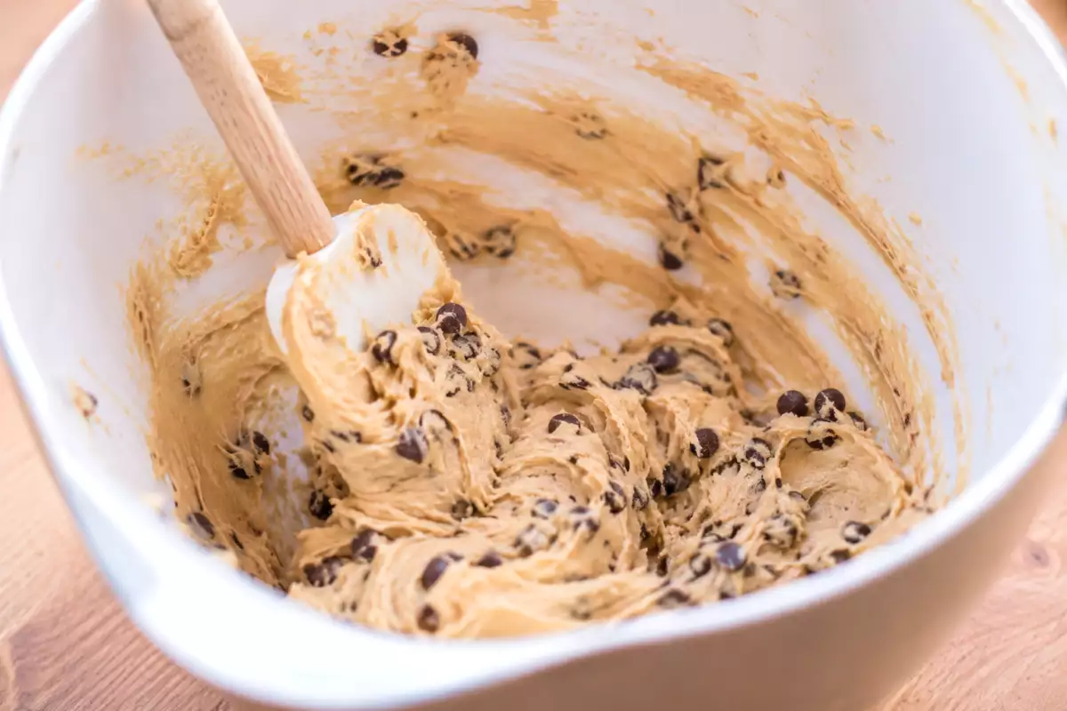 Pâte à gâteau crue : ce qu’il faut savoir avant de lécher le fond du saladier...