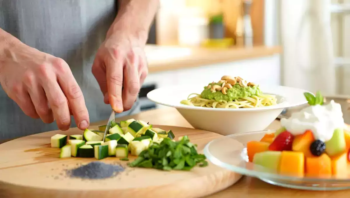 Menu végétarien, 28 août : fraîcheur estivale avec des courgettes, des spaghetti et un dessert fruité