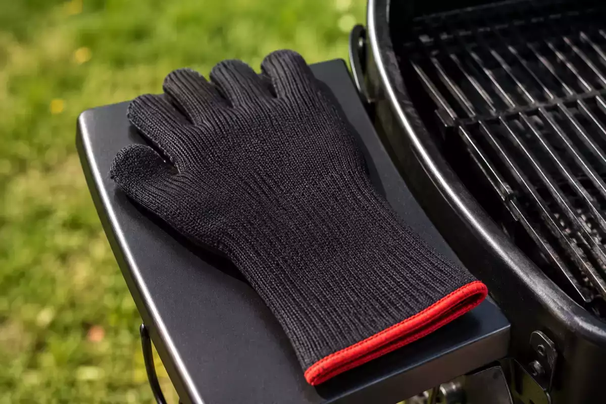 Ce gant de barbecue vendu chez Action est rappelé dans toute la France pour risque de brûlure