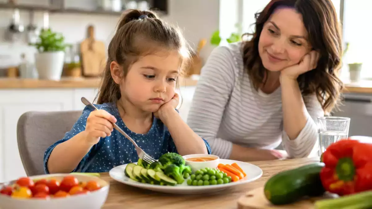 Néophobie alimentaire chez les enfants : que faire si votre enfant refuse de goûter de nouveaux aliments ?