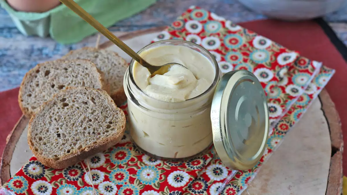 La mayonnaise maison est-elle vraiment plus saine ? Ce que sa courte liste d’ingrédients ne dit pas...