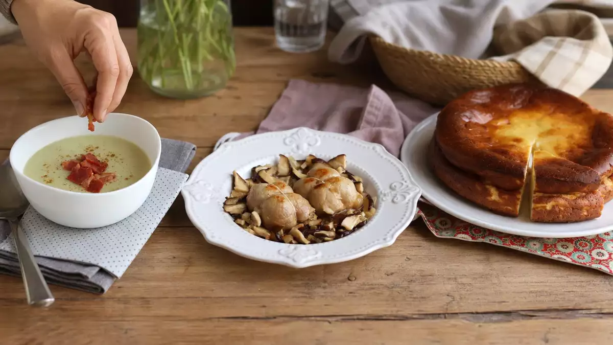 Menu du jour, 22 octobre : velouté de topinambour, paupiettes de porc et cheesecake sans pâte