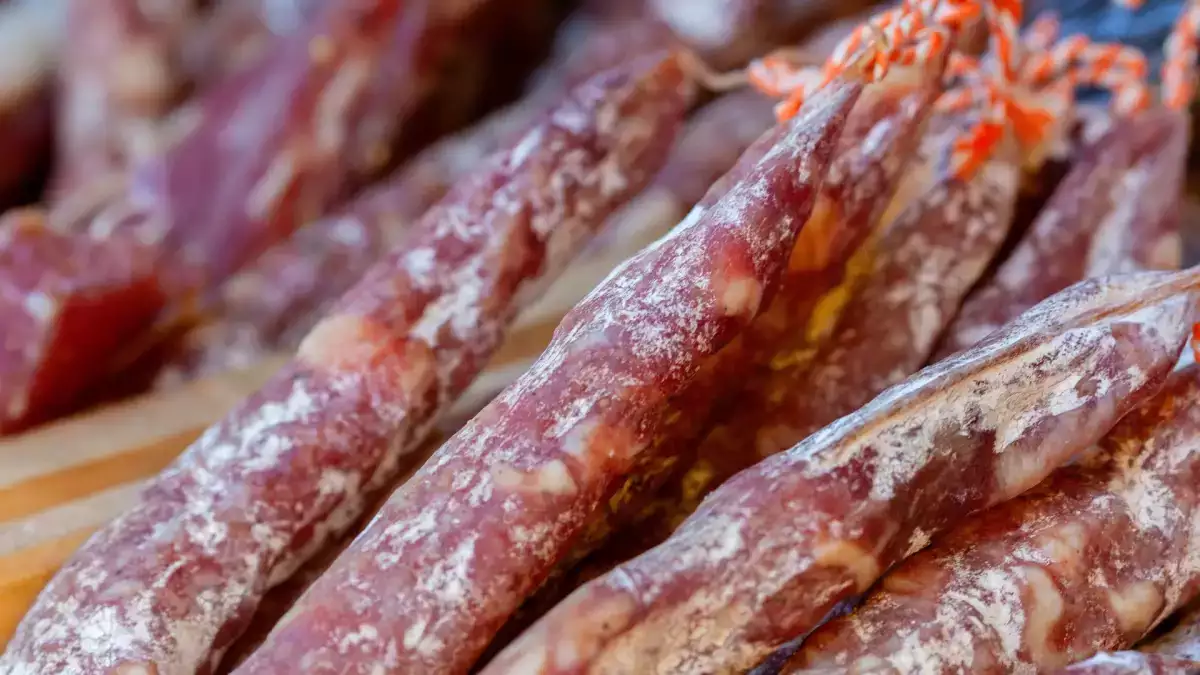 Rappel mini-saucissons Carrefour : un lot au parmesan rappelé pour salmonelles