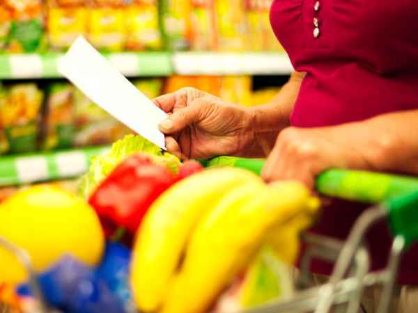 L’ingrédient bon marché qui nettoie les intestins (bien mieux que n’importe quel jus detox!)