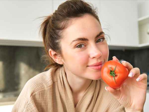 Manger des tomates le soir, est-ce vraiment une mauvaise idée ? On vous dit tout!