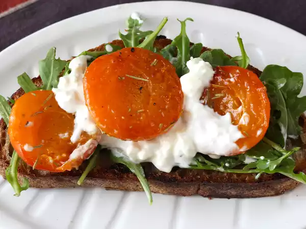 8 idées de tartines d’été à préparer en un éclair