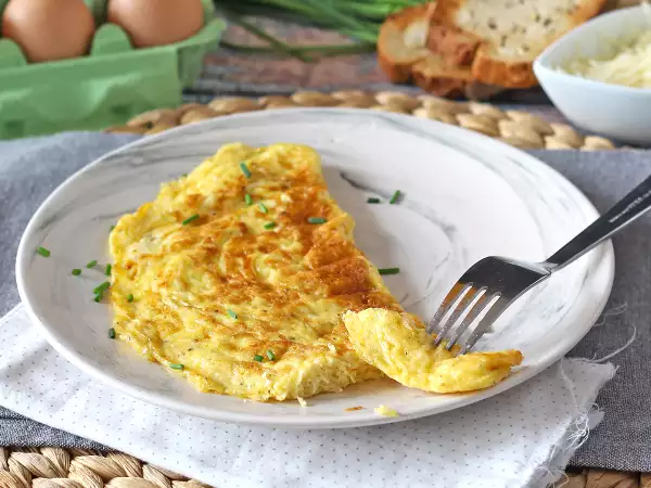 Comment plier une omelette sans la casser (et réussir à tous les coups)