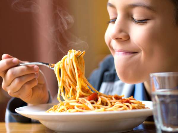 Manger des pâtes tous les jours : plaisir sans risque ou fausse bonne idée ?