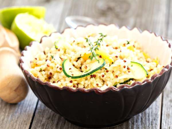 Comment transformer un simple riz en plat d’été frais et savoureux ? Voici l’astuce à connaître