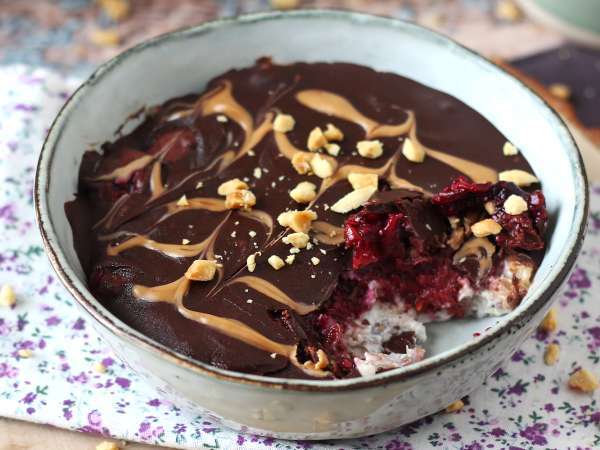 Overnight oats fruits rouges et chocolat : le petit‑déj sain qui vous attend dès le matin
