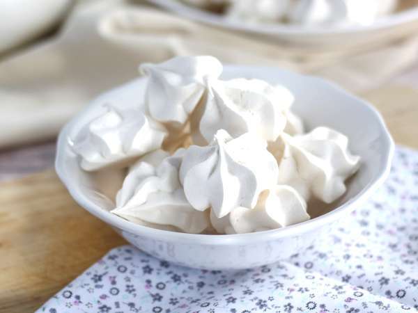 Tous ces faux pas que vous ignorez : pourquoi votre meringue s’effondre et comment la sauver définitivement