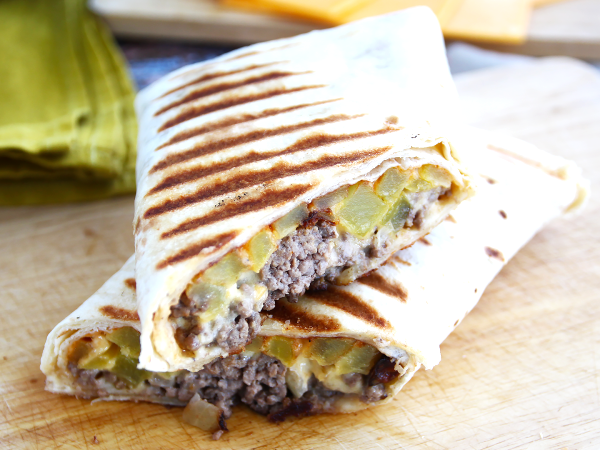 Vous aimez le French tacos ? Essayez cette version maison encore plus fondante et savoureuse