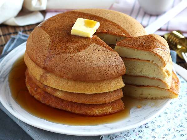Ces pancakes japonais ultra fluffy fondent en bouche… et rendent les autres complètement fades