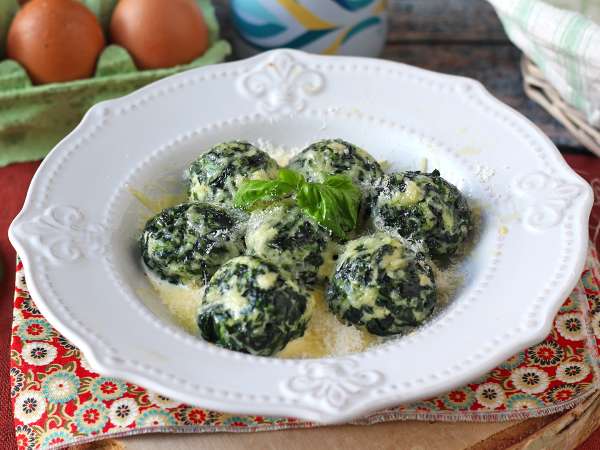 12 plats de fêtes en Italie, faciles à préparer à l'avance (et qui font toujours bonne figure sur la table)