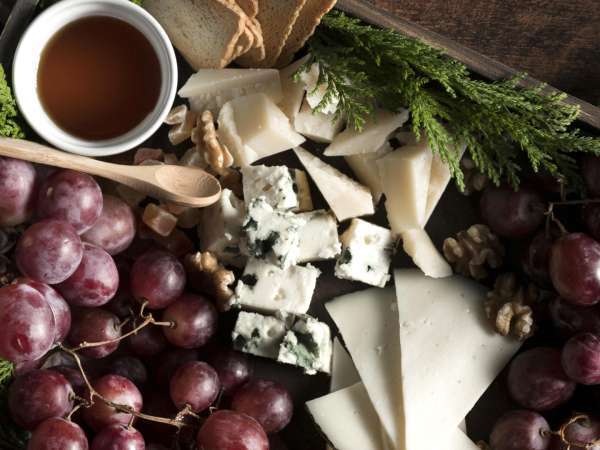 Ce n’est pas le fromage, c’est la façon dont vous le traitez : les clés pour bien le conserver et le servir
