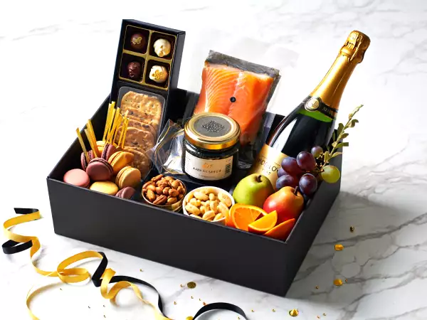 Comment composer un panier gourmand de fin d’année (sans dépasser le budget)