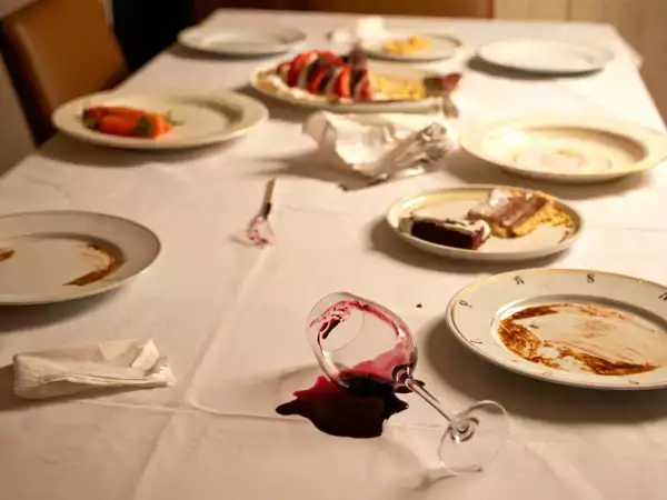 Excès alimentaires : combien de temps le corps met-il vraiment à retrouver l’équilibre ?