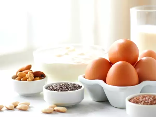 Boissons enrichies, yaourts “fitness”, snacks protéinés : cette frénésie de janvier est-elle justifiée ?