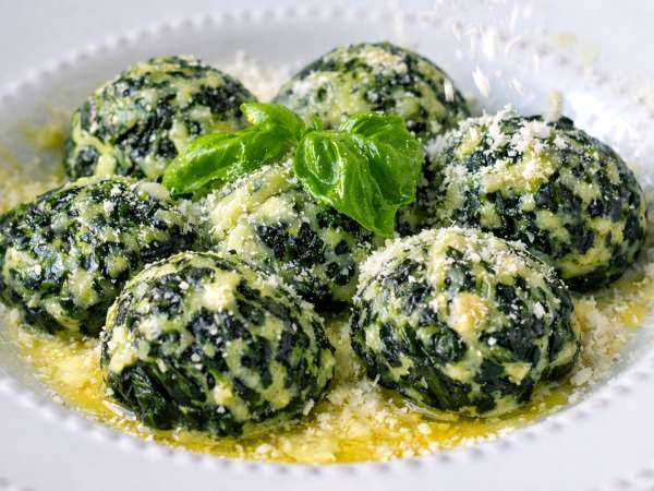 6 recettes aux épinards pour faire le tour du monde sans quitter sa cuisine !