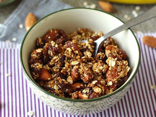 Ce granola croustillant se prépare en 15 minutes… sans allumer le four