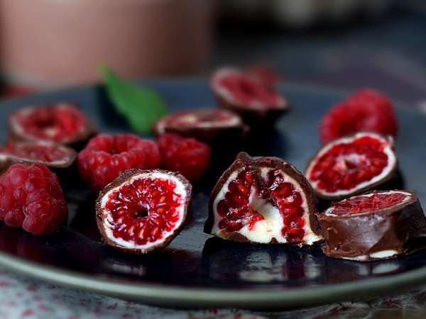 Chocolat et fruits : l’association la plus simple en cuisine, 8 recettes qui le prouvent