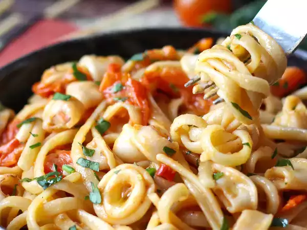 Vous rentrez tard et n’avez rien prévu ? Ces 4 plats aux fruits de mer surgelés sauvent le dîner !