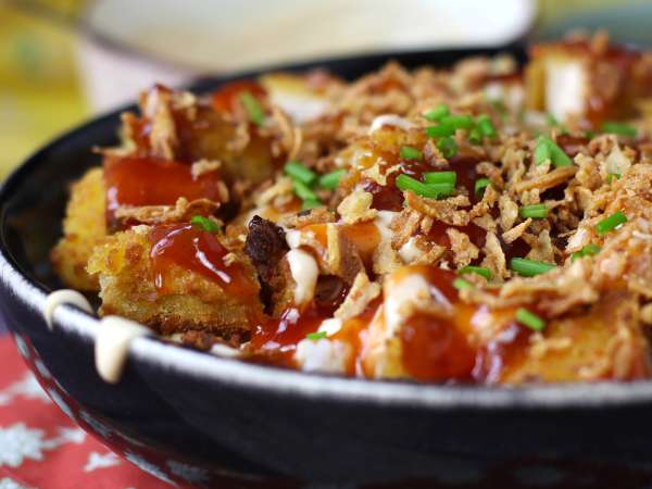 Le tasty crousty envahit TikTok et les fast-foods : d’où vient ce plat devenu viral ?