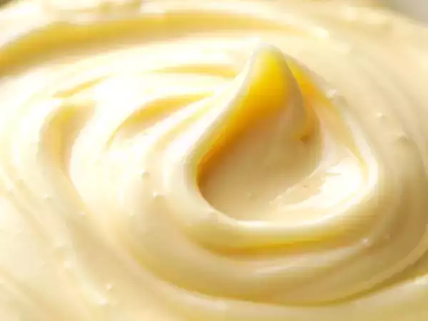Comment faire une mayonnaise maison parfaite ? La méthode simple pour une sauce onctueuse et inratable