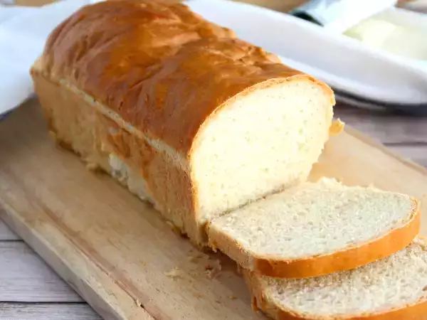 Comment faire un pain de mie maison moelleux ? La méthode simple pour un résultat digne de la boulangerie