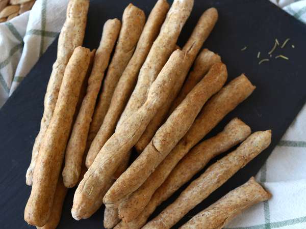 Ces 8 recettes à picorer rendent n’importe quelle soirée plus conviviale