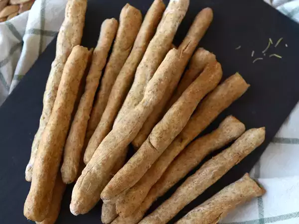 Ces 8 recettes à picorer rendent n’importe quelle soirée plus conviviale