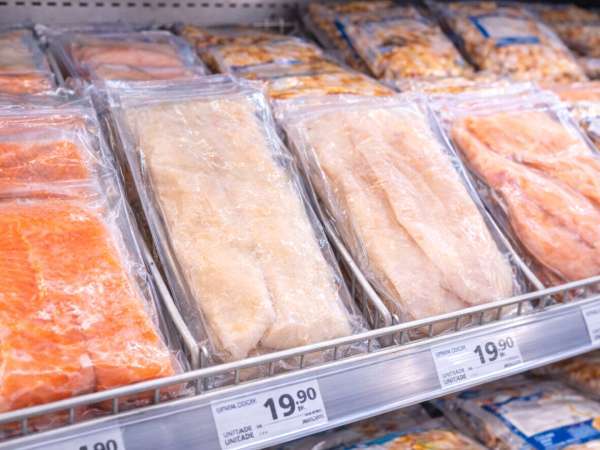 Poisson frais ou surgelé : pourquoi le choix que tout le monde croit évident est souvent une erreur