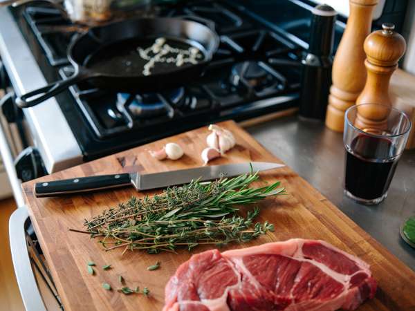 Menu du 15 avril : un repas gourmand entre fraîcheur, douceur et réconfort
