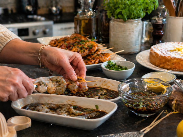 Menu du jour du 24 avril : Un voyage culinaire entre Asie et Méditerranée