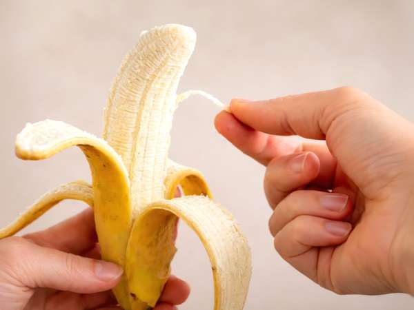 Ces petits “fils” sur la banane ? Vous les enlevez sans réfléchir… et pourtant ils sont essentiels