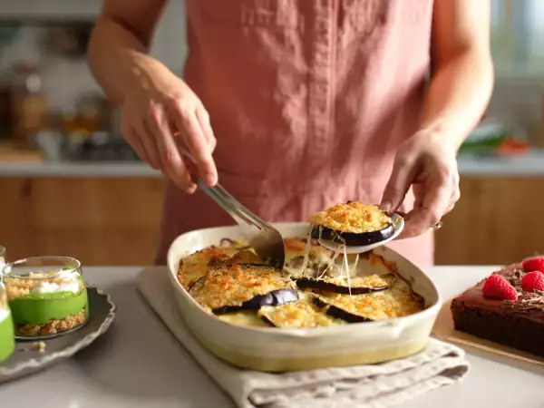 Menu végétarien, 13 juillet: verrines colorées, gratin d'aubergines et brownie framboise chocolat