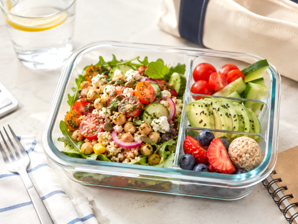 Lunch box d’été : les recettes faciles à emporter au bureau quand il fait chaud !