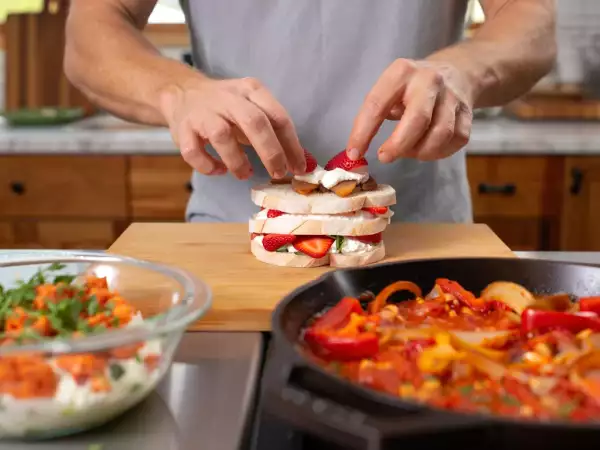 Menu du jour, 2 août : une entrée fraîche, un plat coloré et un dessert japonais irrésistible
