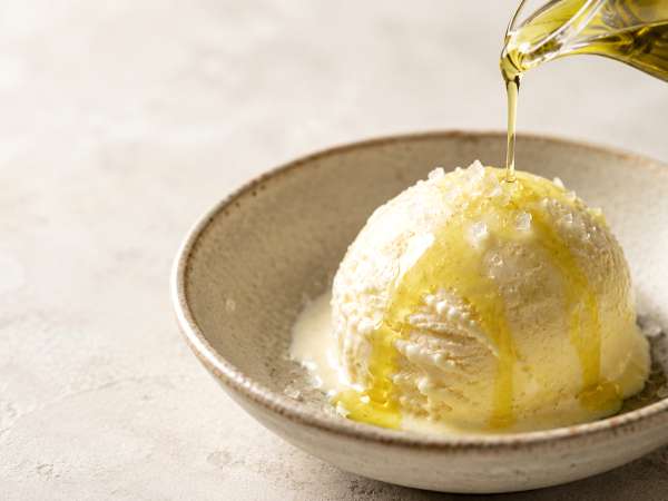 L'astuce qui transforme une glace à la vanille ordinaire en un dessert inoubliable !