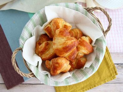 Voici la véritable histoire du croissant !!