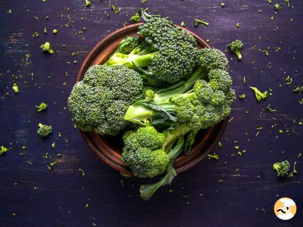 Utiliser des brocolis pour faire des fausses tâches de rousseur ? La nouvelle tendance qui affole !