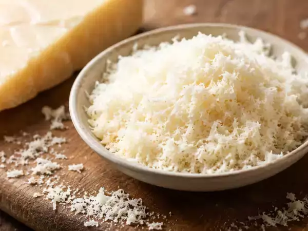 Comment choisir du parmesan râpé : les 3 mentions à vérifier sur le sachet