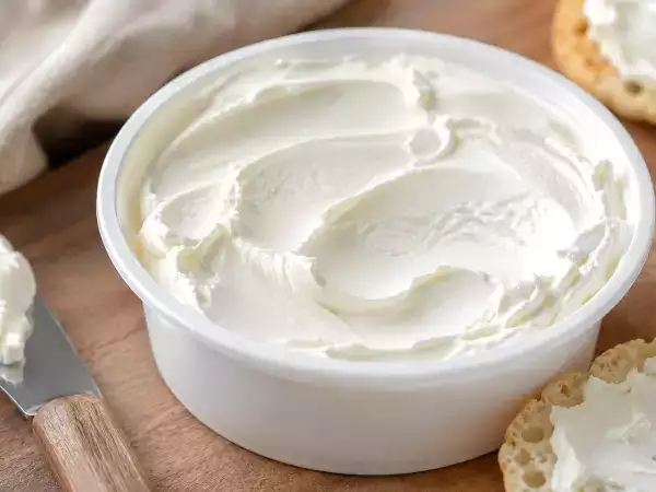 Fromage frais entamé : comment finir le pot avec ces recettes rapides