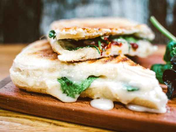 Fromage : il existe des alternatives délicieuses et saines ! Satisfaction garantie !